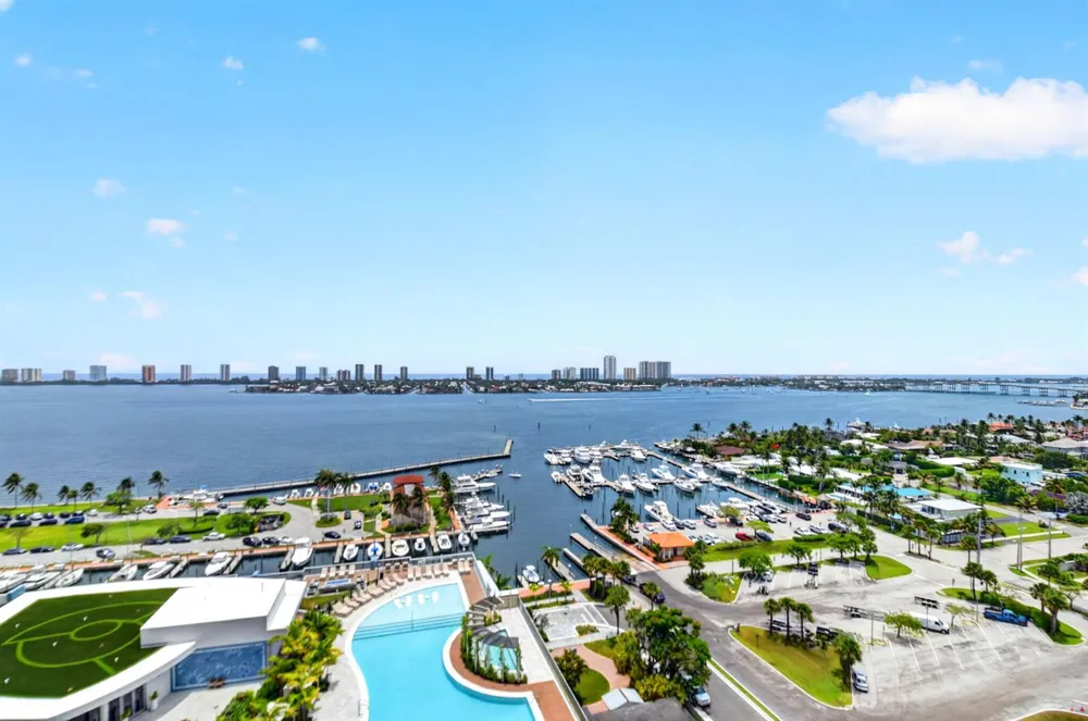 220 Lake Shore Drive #1506 Lake Park, FL 33403