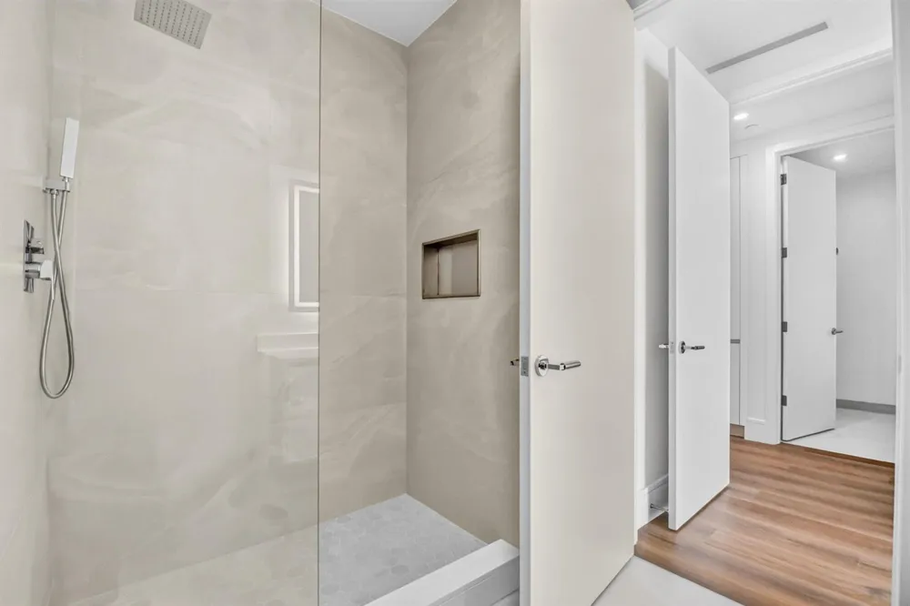 220 Lake Shore Drive #1506 Lake Park, FL 33403