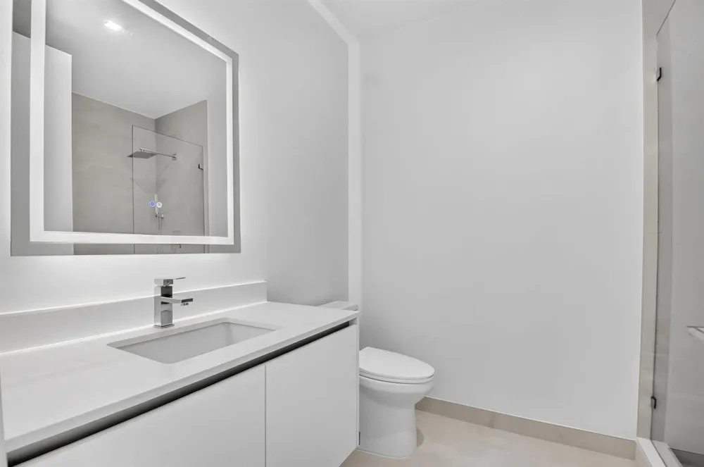220 Lake Shore Drive #1506 Lake Park, FL 33403