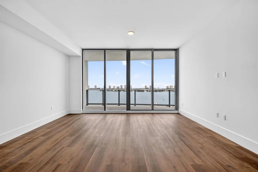 220 Lake Shore Drive #1506 Lake Park, FL 33403