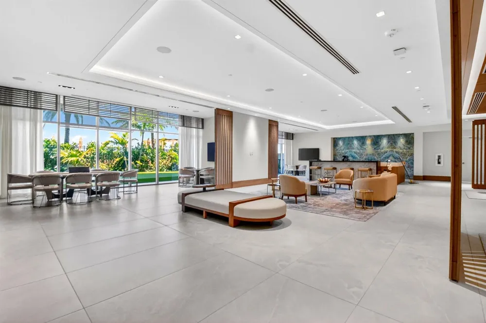 220 Lake Shore Drive #1506 Lake Park, FL 33403