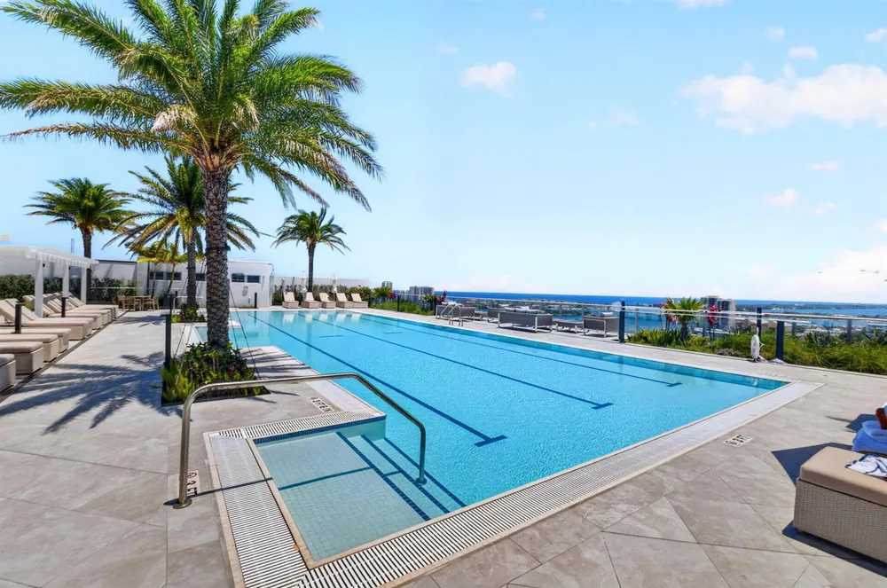 220 Lake Shore Drive #1506 Lake Park, FL 33403