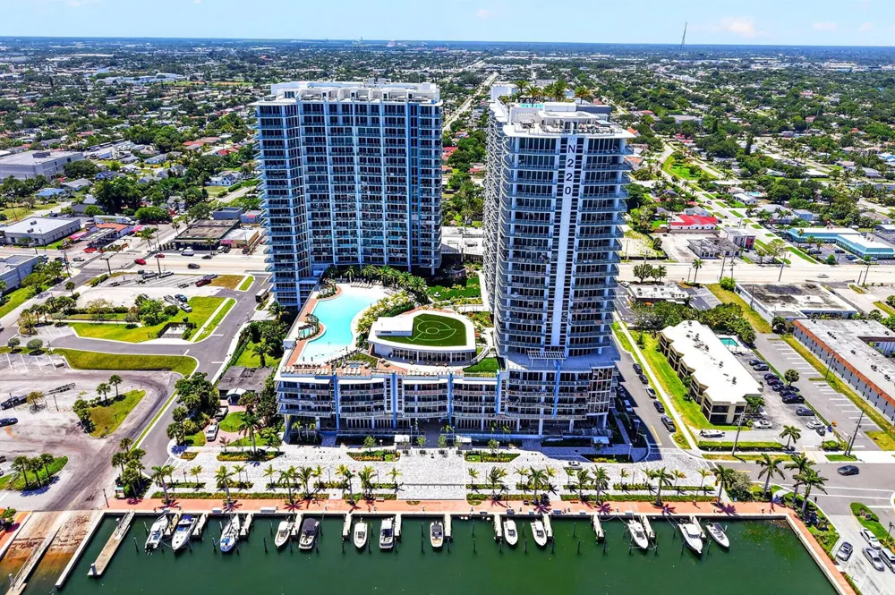 220 Lake Shore Drive #1506 Lake Park, FL 33403