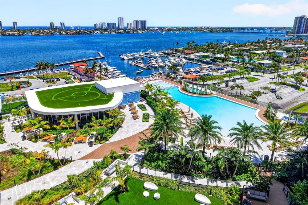 220 Lake Shore Drive #1506 Lake Park, FL 33403