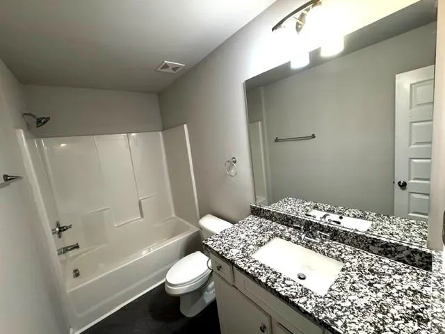 412 Mcginnis Circle Calhoun, GA 30701