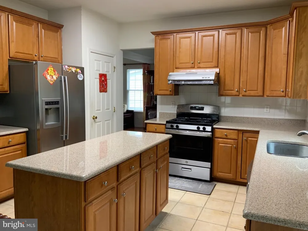 305 SPRINGFIELD AVENUE Egg Harbor Township, NJ 08234