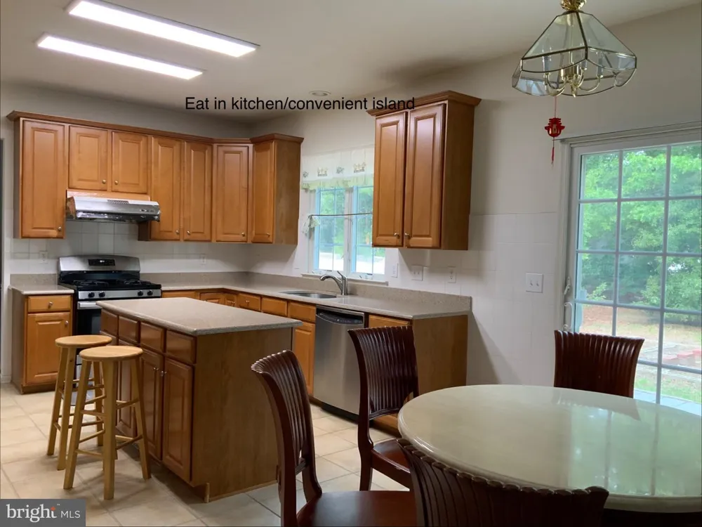 305 SPRINGFIELD AVENUE Egg Harbor Township, NJ 08234
