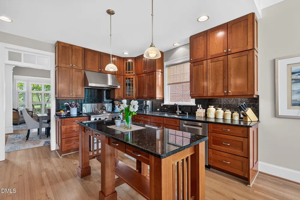 121 Bending Oak Way Morrisville, NC 27560