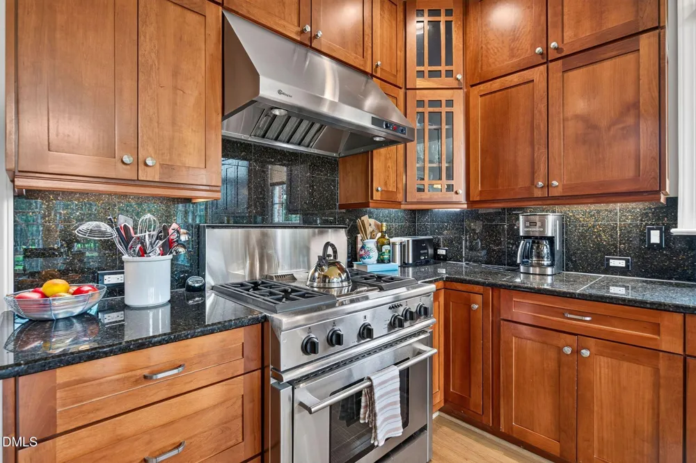 121 Bending Oak Way Morrisville, NC 27560