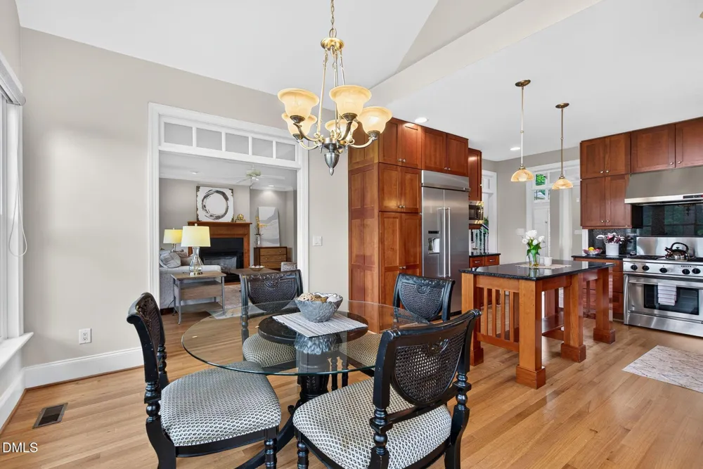 121 Bending Oak Way Morrisville, NC 27560