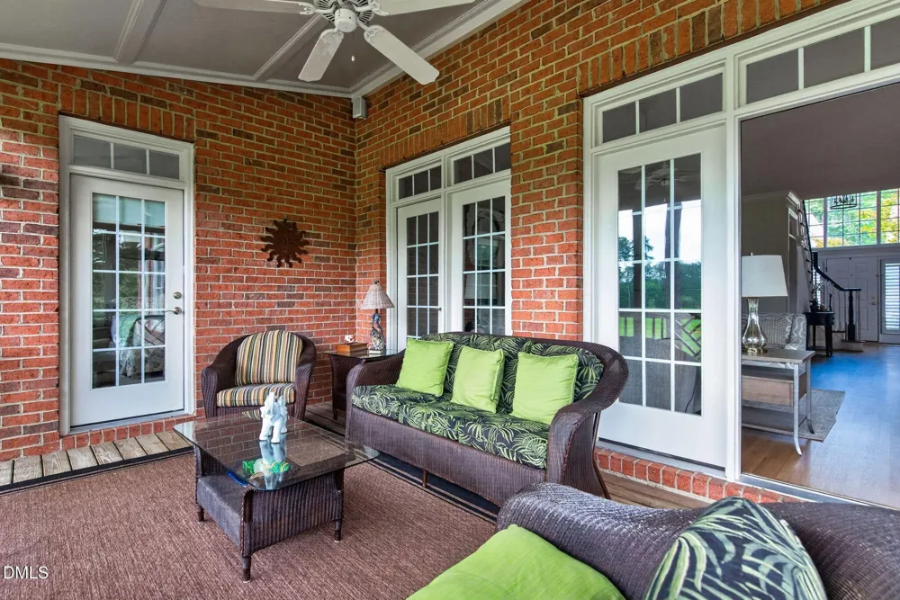 121 Bending Oak Way Morrisville, NC 27560