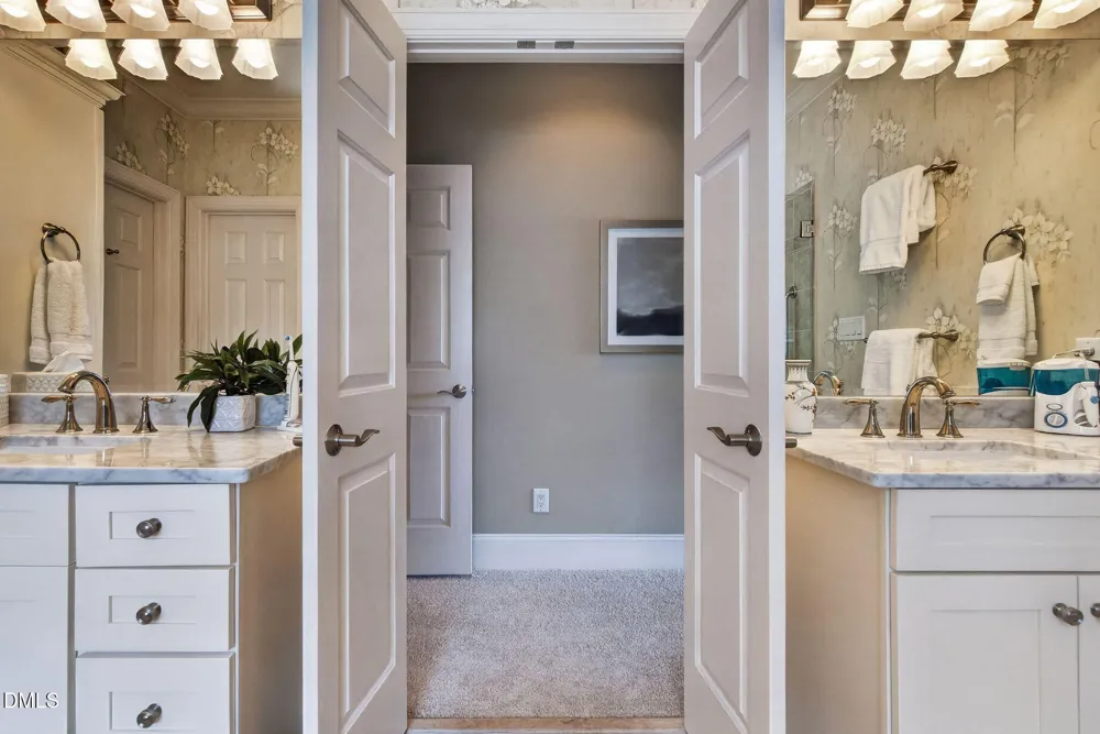 121 Bending Oak Way Morrisville, NC 27560