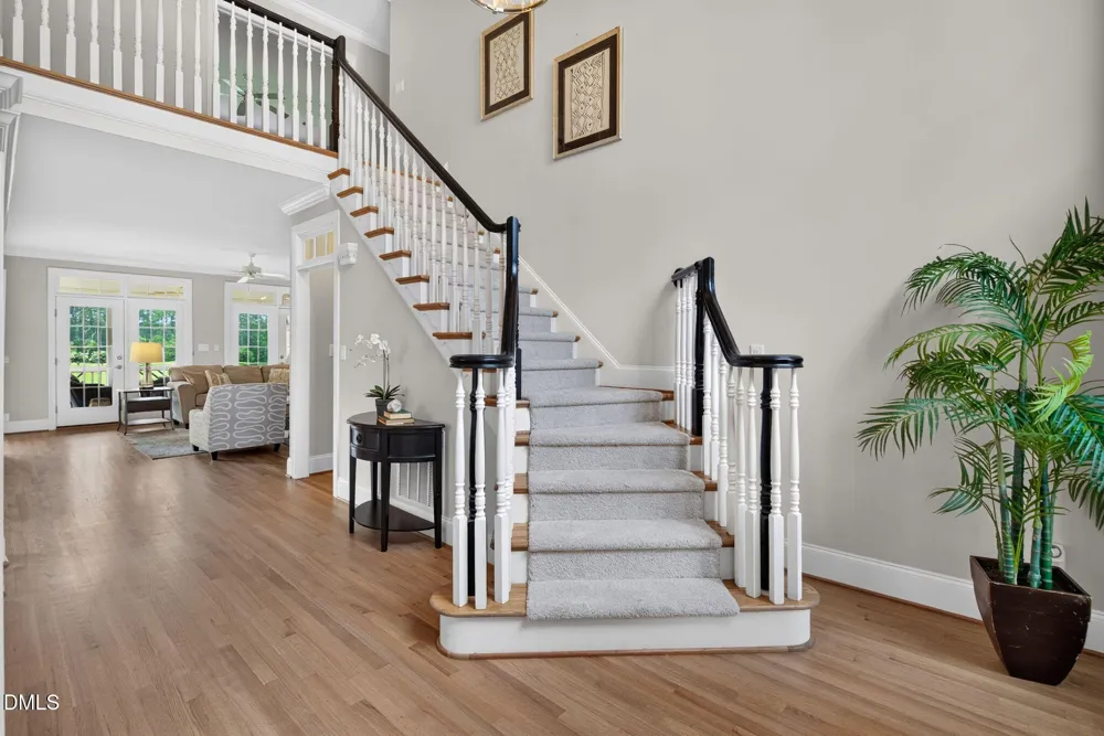 121 Bending Oak Way Morrisville, NC 27560