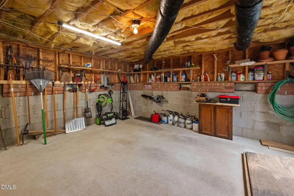 121 Bending Oak Way Morrisville, NC 27560