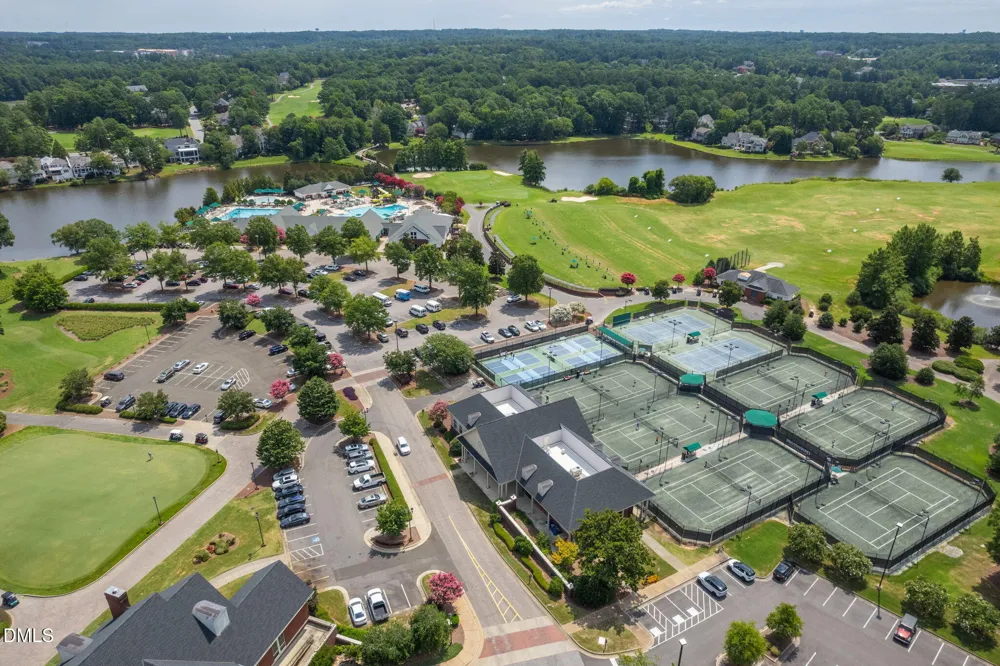 121 Bending Oak Way Morrisville, NC 27560