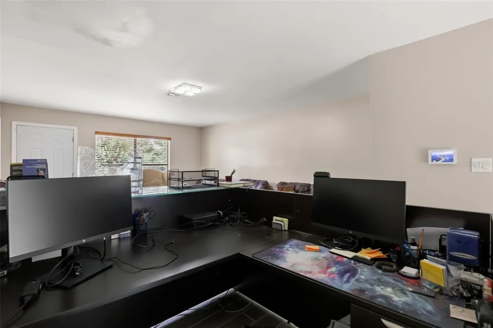 11253 S APOPKA VINELAND ROAD Orlando, FL 32836