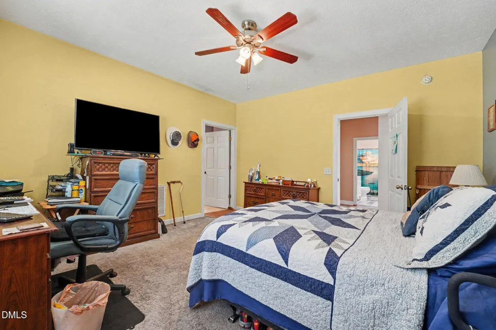 107 Michael Lane Aberdeen, NC 28315