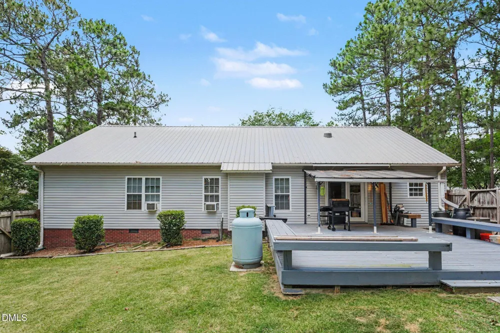 107 Michael Lane Aberdeen, NC 28315