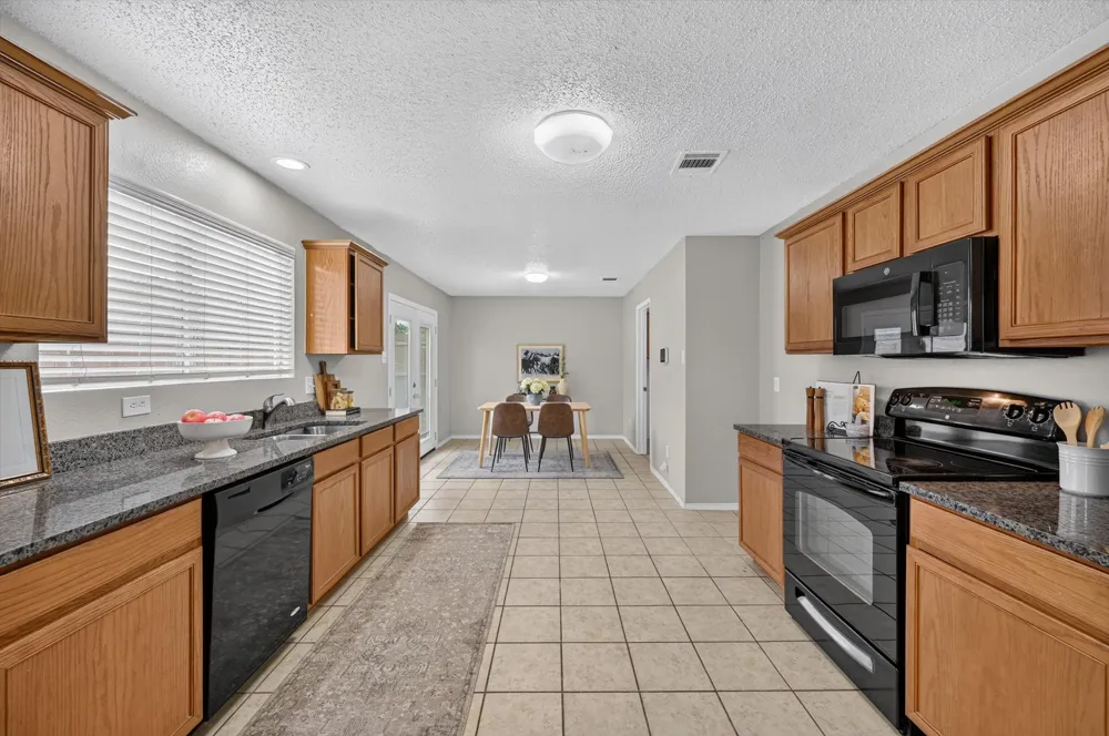 2037 Bliss Road Fort Worth, TX 76177