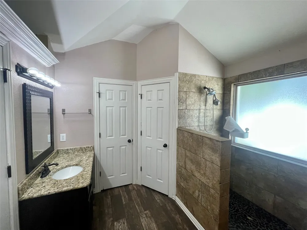 625 Main Street Roanoke, TX 76262