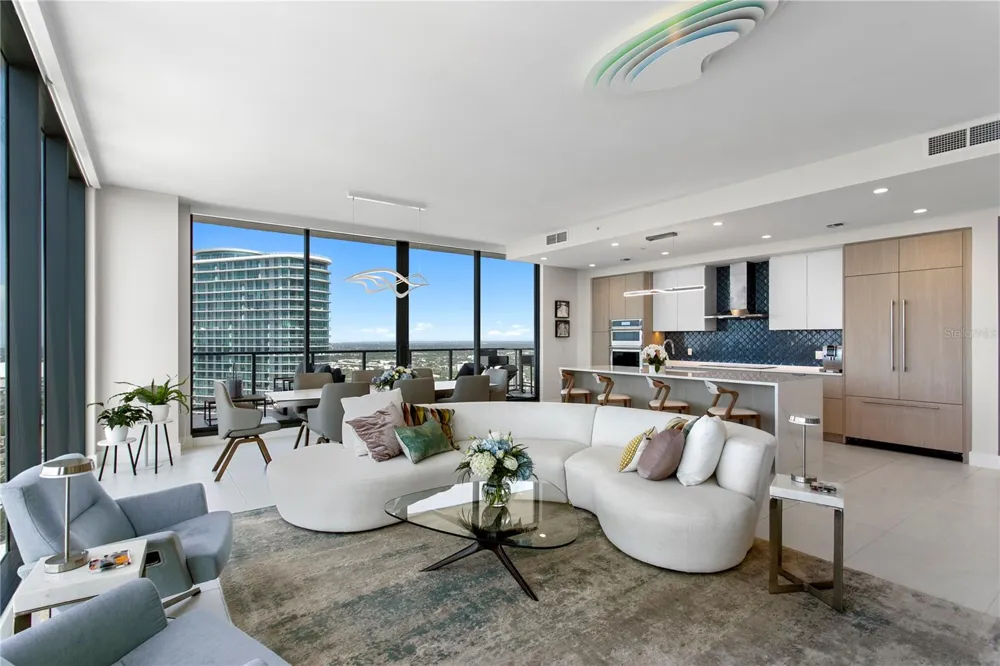 275 1ST AVENUE S #3906 St Petersburg, FL 33701