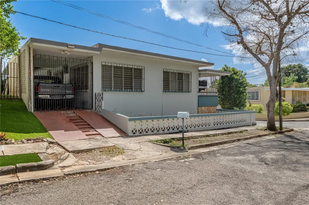 69 Urbanizacion Ramirez SAGRADO CORAZON ST #69 Cabo Rojo, PR 00623
