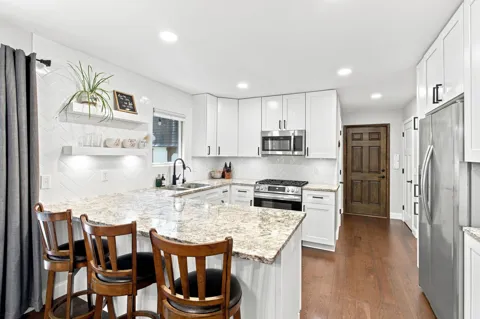 10217 Valley Forge Lane