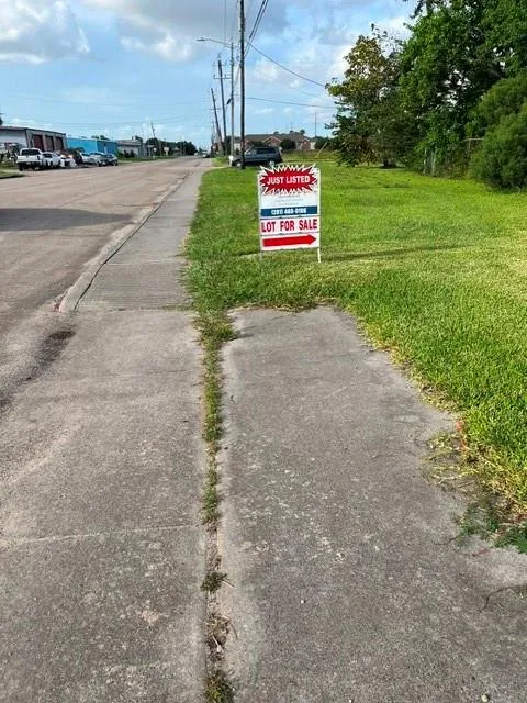 Ave H Freeport, TX 77541