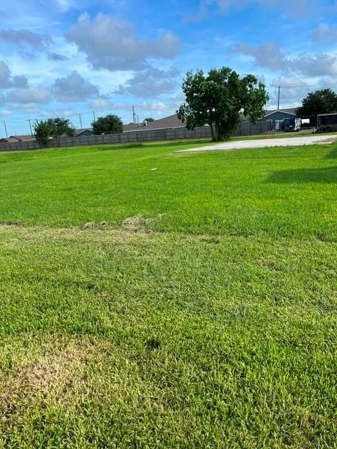 Ave H Freeport, TX 77541