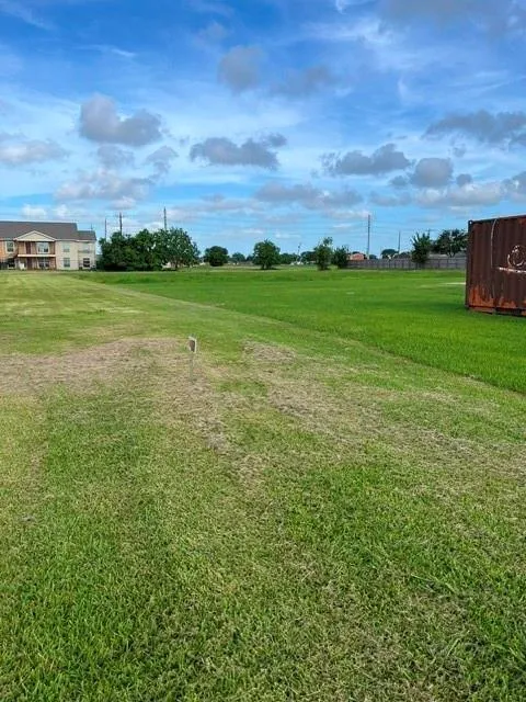 Ave H Freeport, TX 77541
