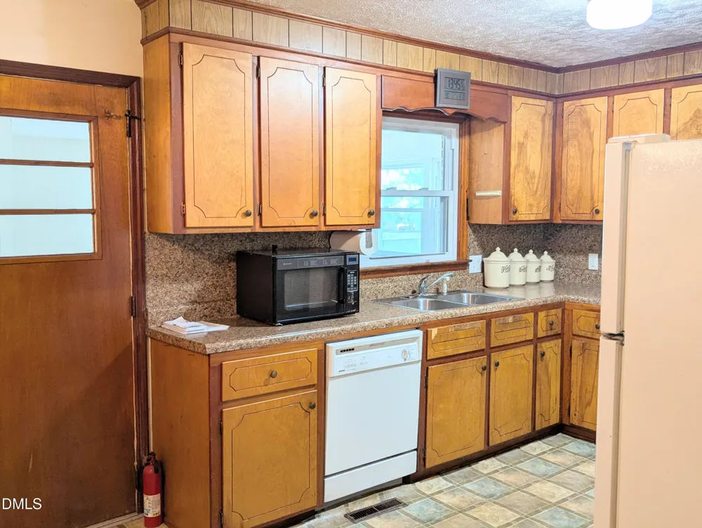 103 Hayes Louisburg, NC 27549