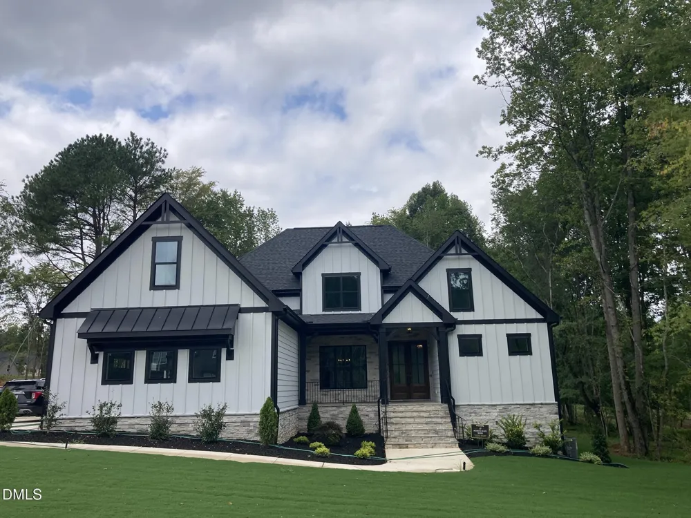 1225 Red Cedar Court Youngsville, NC 27596
