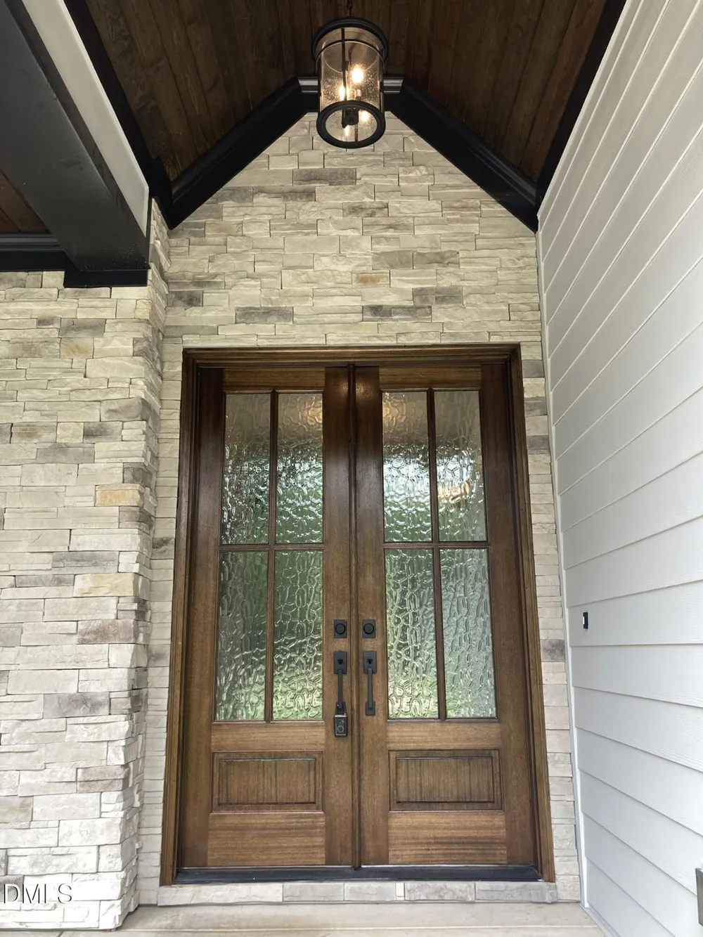 1225 Red Cedar Court Youngsville, NC 27596