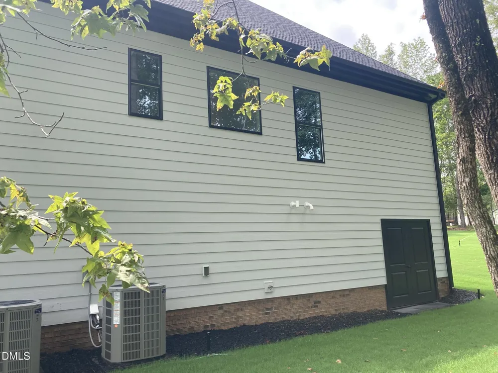 1225 Red Cedar Court Youngsville, NC 27596