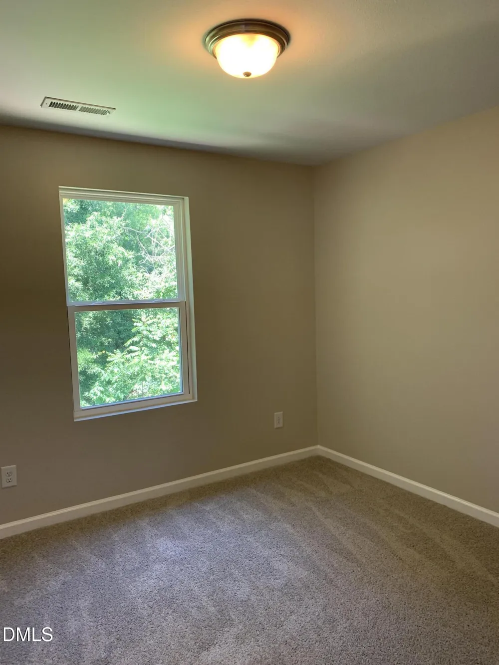 1402 Trio Run Siler City, NC 27344