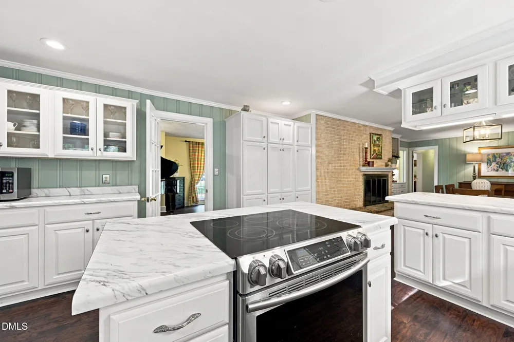 406 Country Club Drive Jacksonville, NC 28546