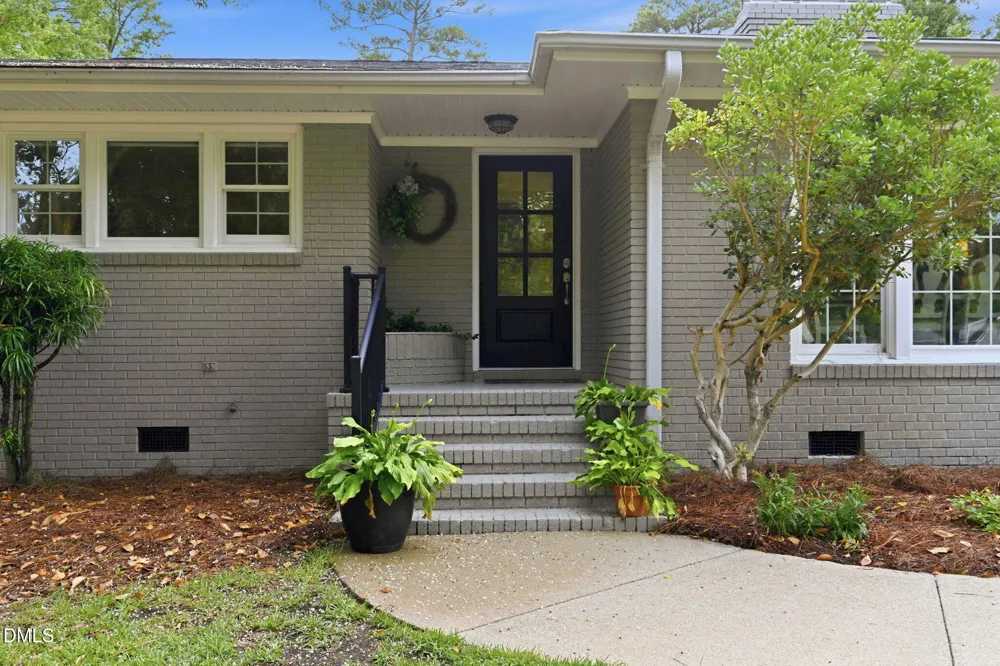 406 Country Club Drive Jacksonville, NC 28546