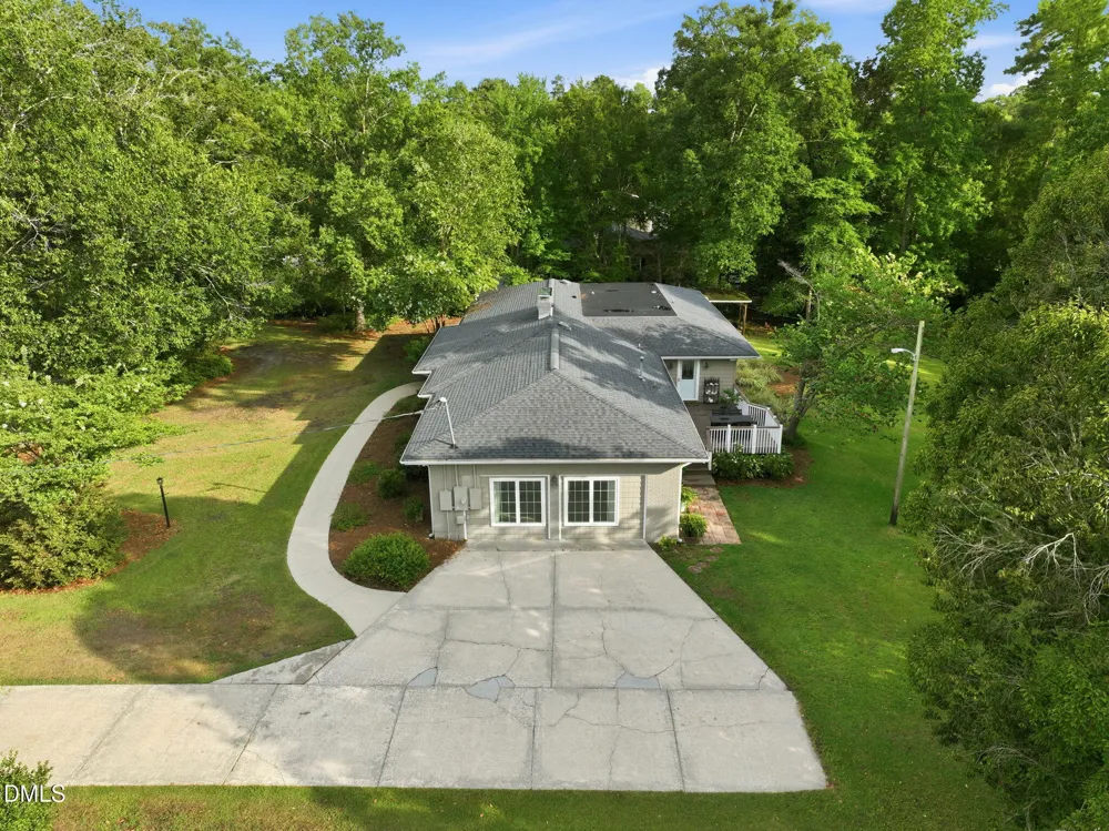 406 Country Club Drive Jacksonville, NC 28546