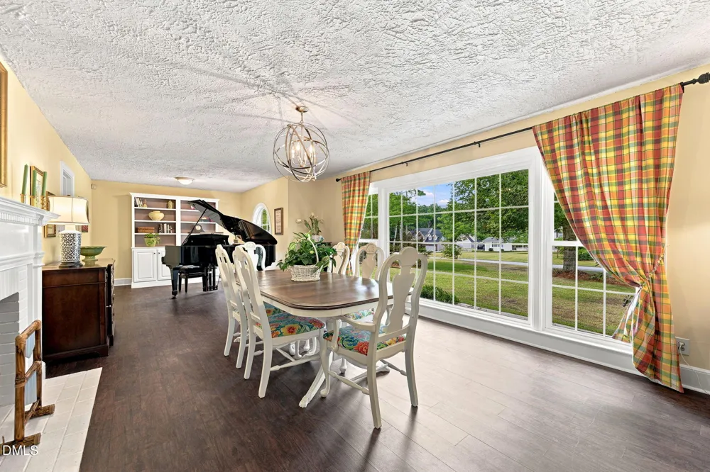 406 Country Club Drive Jacksonville, NC 28546
