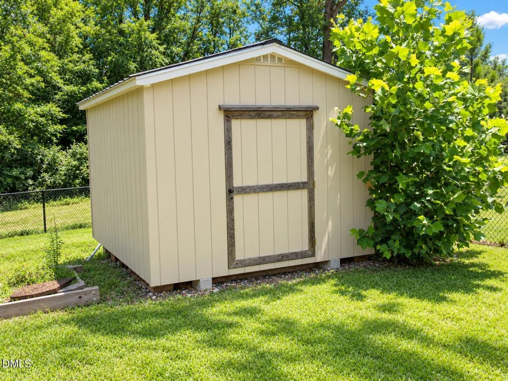 104 Woodbine Drive Louisburg, NC 27549