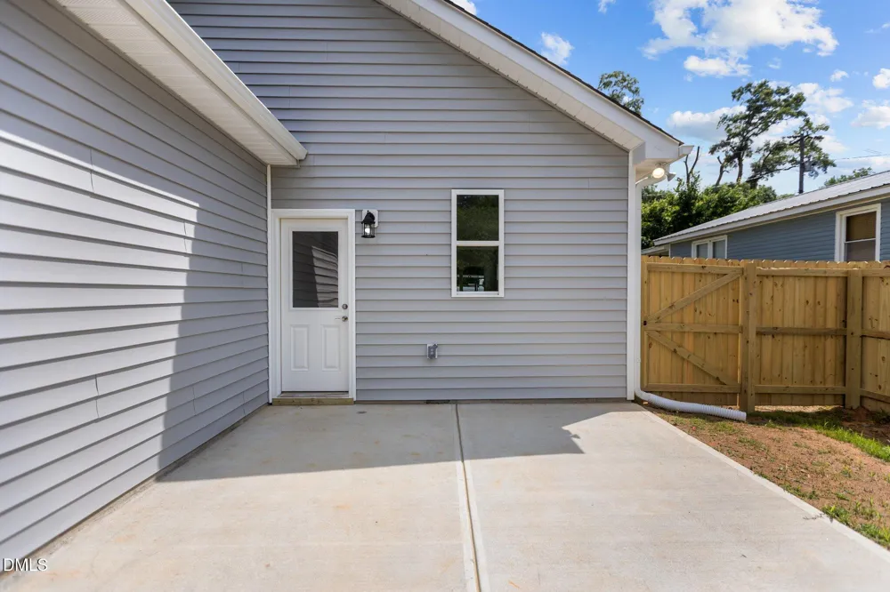 309 E Harnett Street Dunn, NC 28334