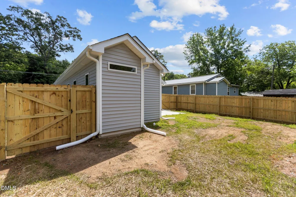 309 E Harnett Street Dunn, NC 28334