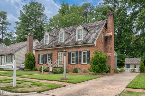 228 Old Colony Way
