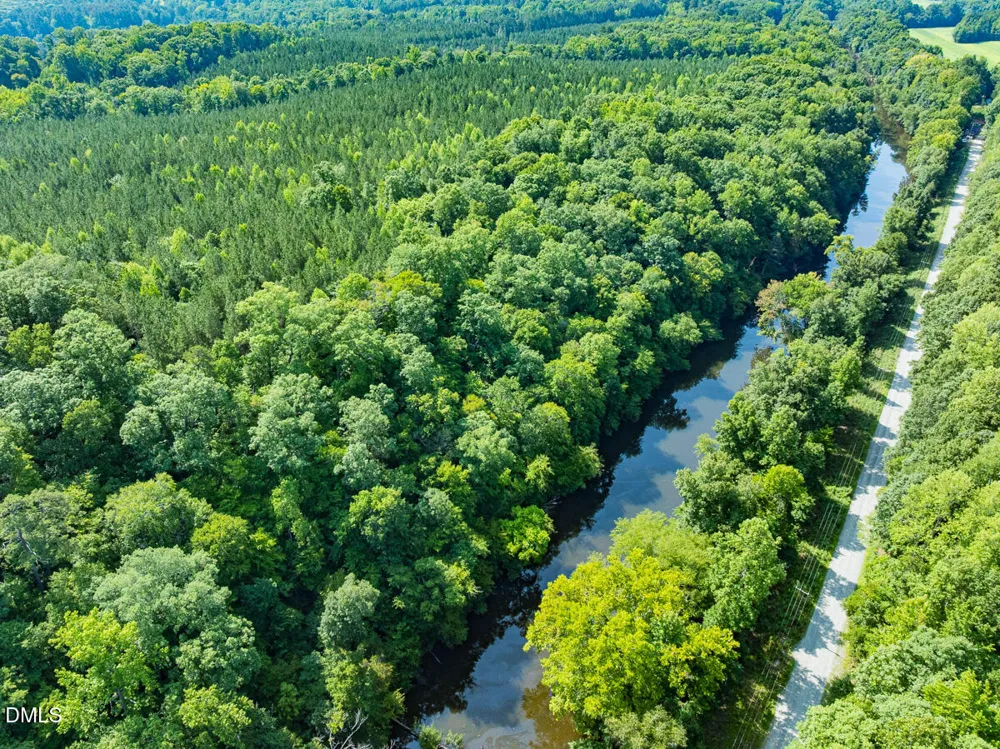 00 Cassam Road Bahama, NC 27503