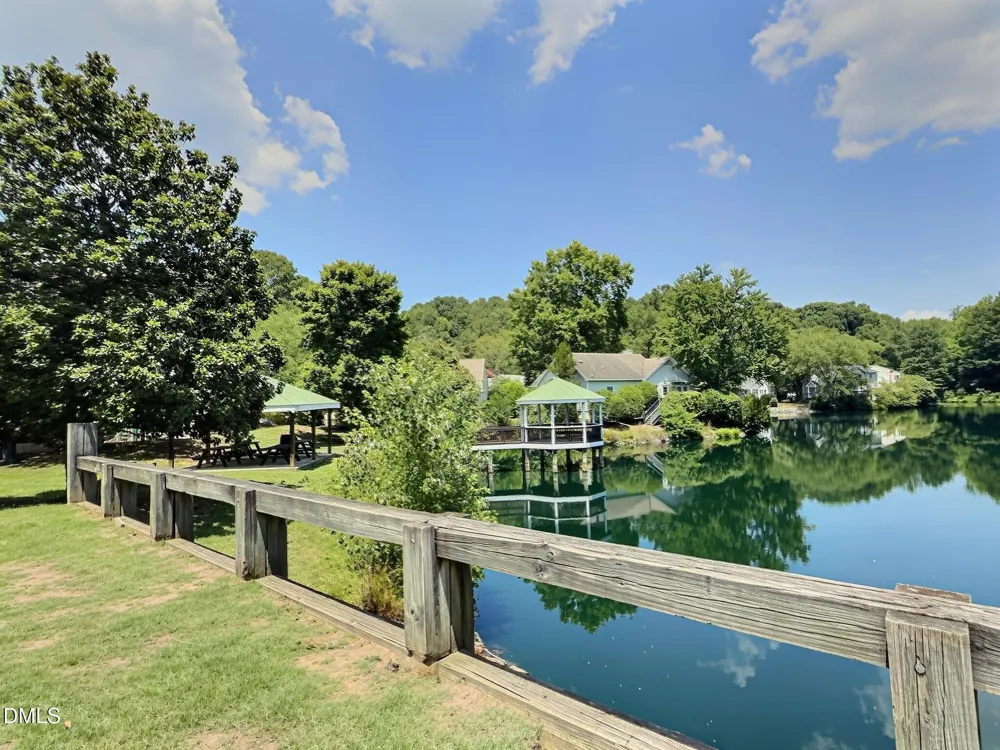 109 Weatherhill Point Carrboro, NC 27510