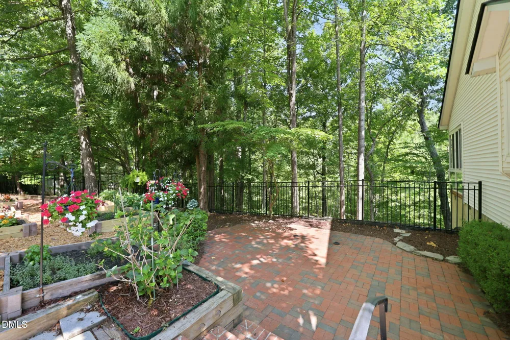 804 Millcroft Pittsboro, NC 27312