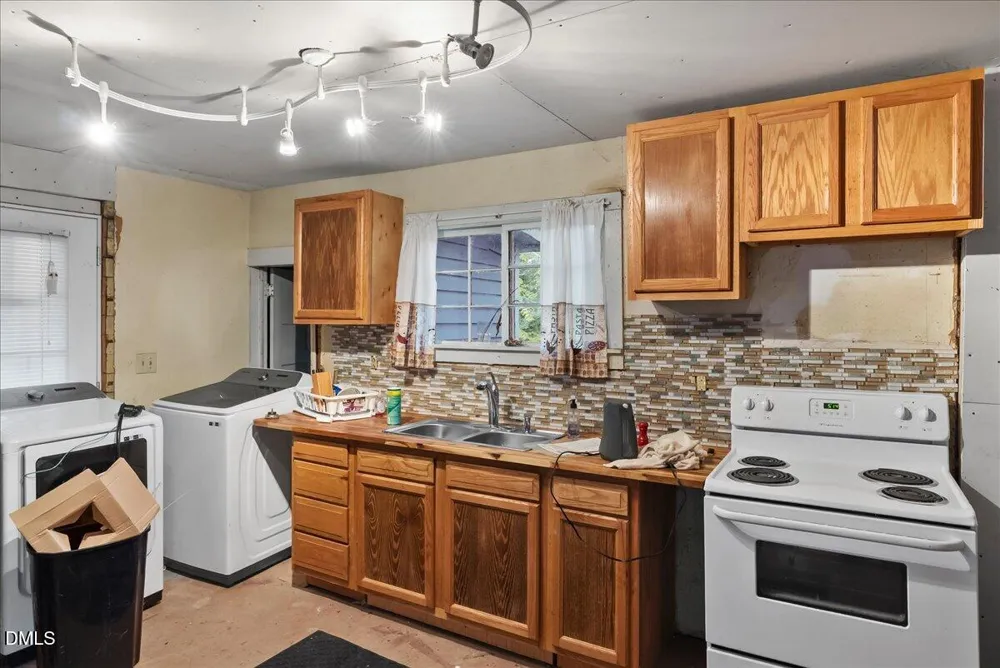142 Odell Littleton Road Littleton, NC 27850