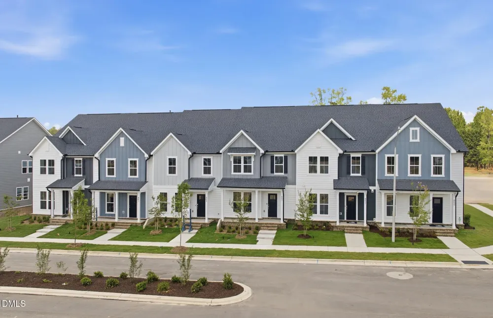 835 Weavers Abbey Place Knightdale, NC 27545