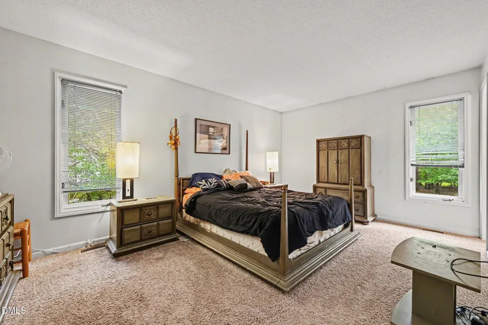 1316 Hounds Ear Road Hillsborough, NC 27278