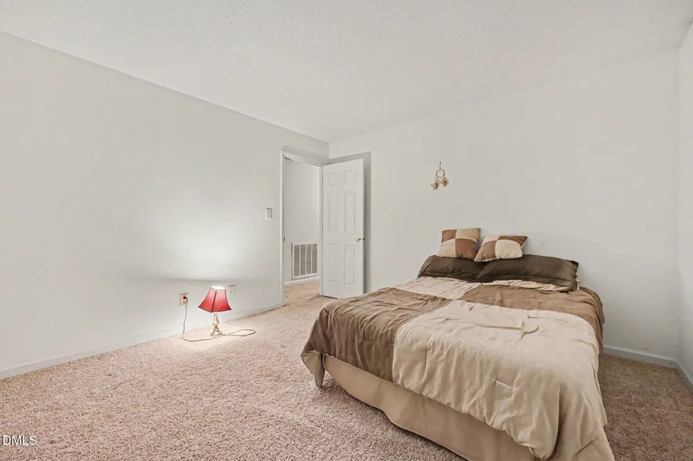 1316 Hounds Ear Road Hillsborough, NC 27278